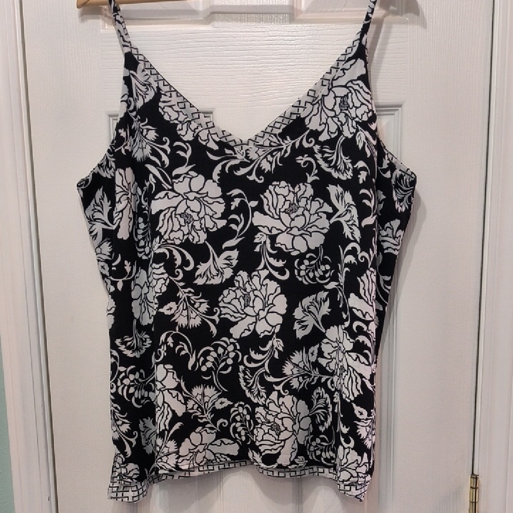 WHBM Floral Black and White Women's Top